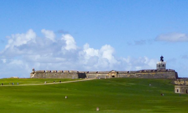A Guide to Visiting El Morro, the Historic Fort in San Juan, Puerto Rico (+ Photos and Tips!)