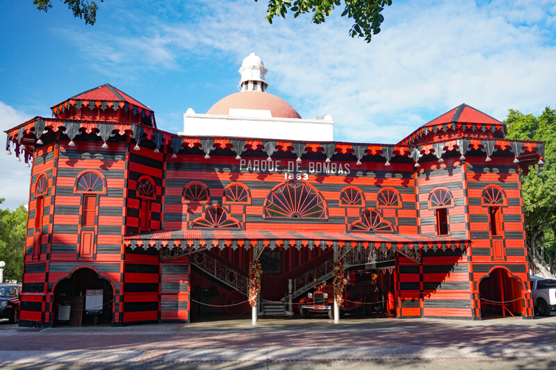 Parque de Bombas Ponce Puerto Rico