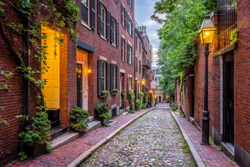 Acorn Street is a popular photo spot in Boston, Massachusetts