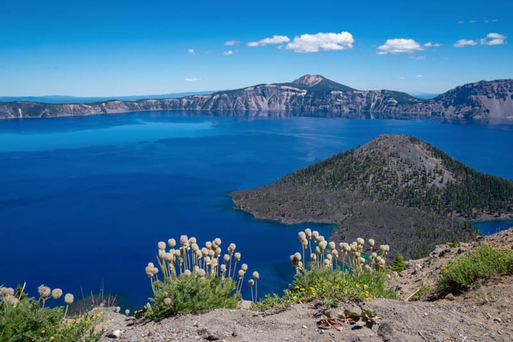 Crater Lake National Park in Oregon