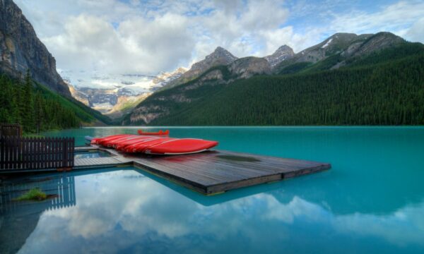 Things to Do in Lake Louise: 15 Amazing Activities for a Visit You’ll Never Forget!