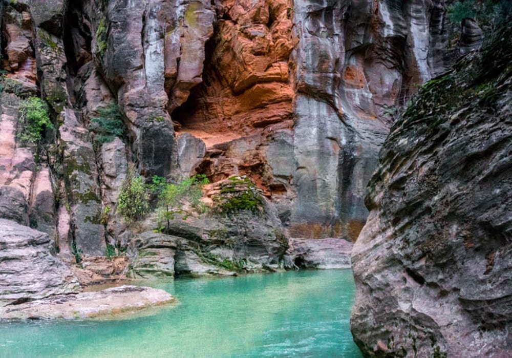 Hiking The Narrows in Zion National Park in Utah
