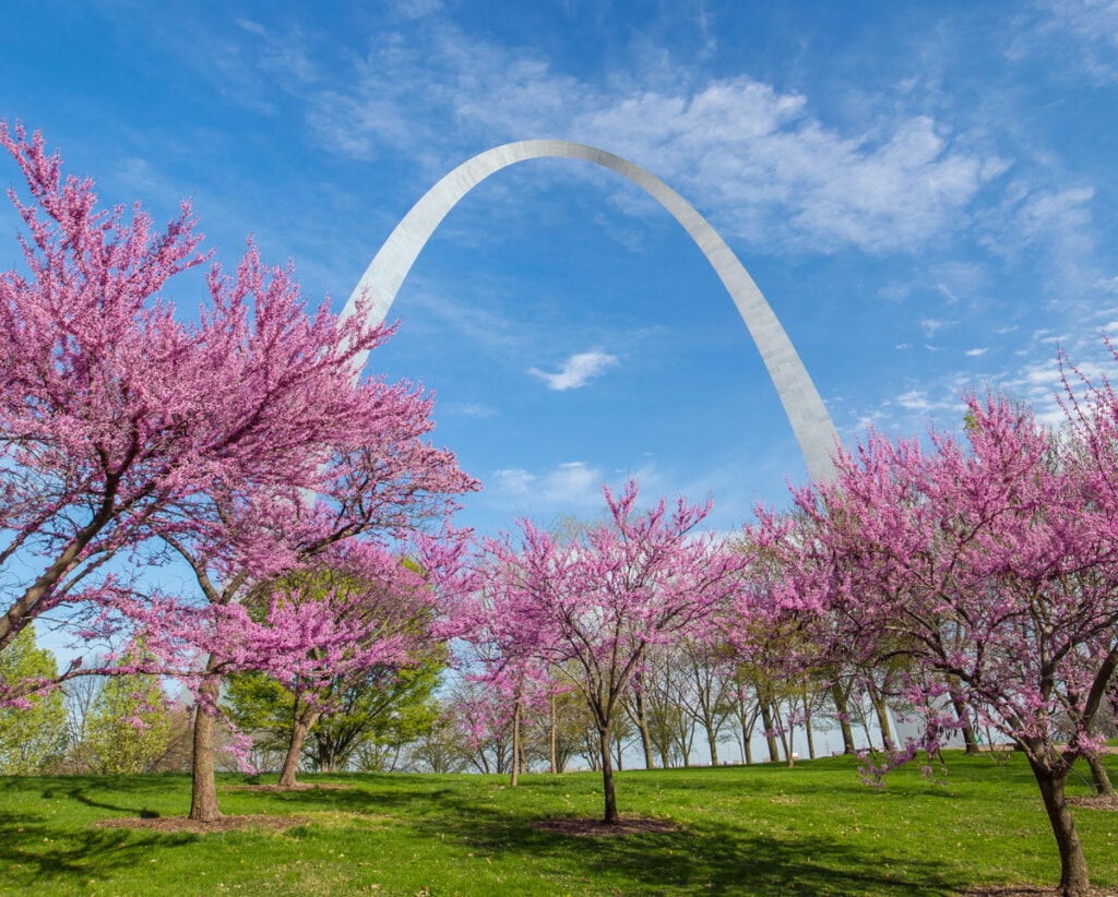Gateway Arch is St. Louis, Missouri