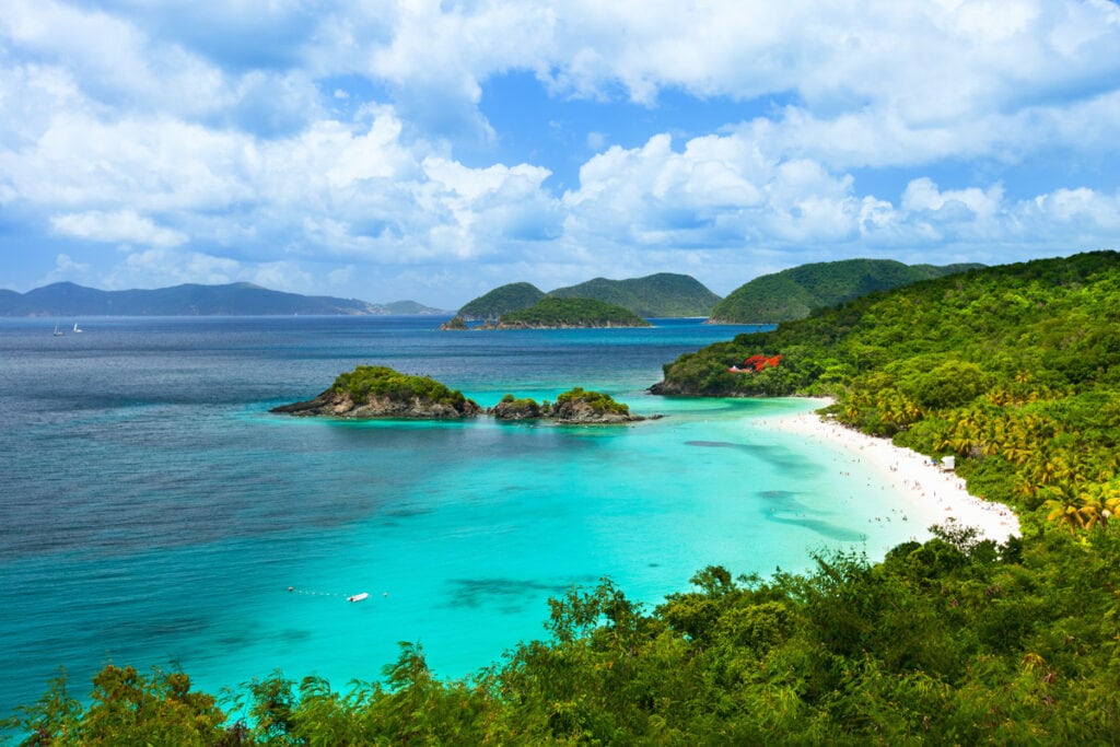 Trunk Bay in Virgin Islands National park on St. John, USVI