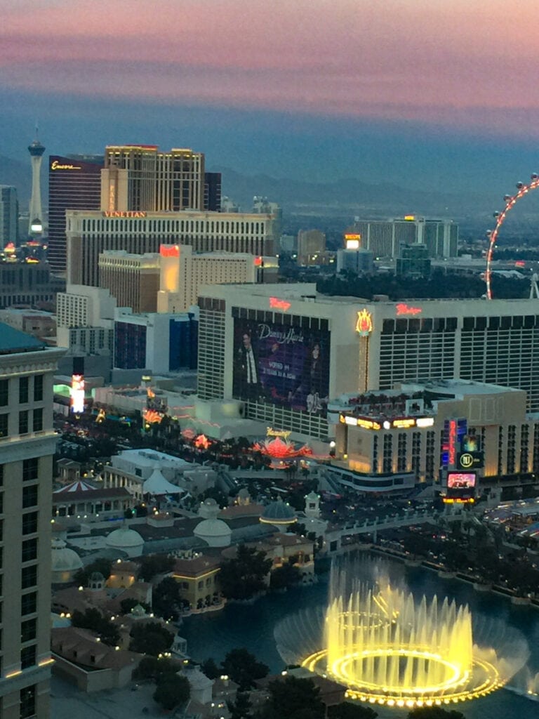 Attractions 360° on X: The view of the Las Vegas Strip 10 miles away from Wet  n Wild looks amazing.  / X