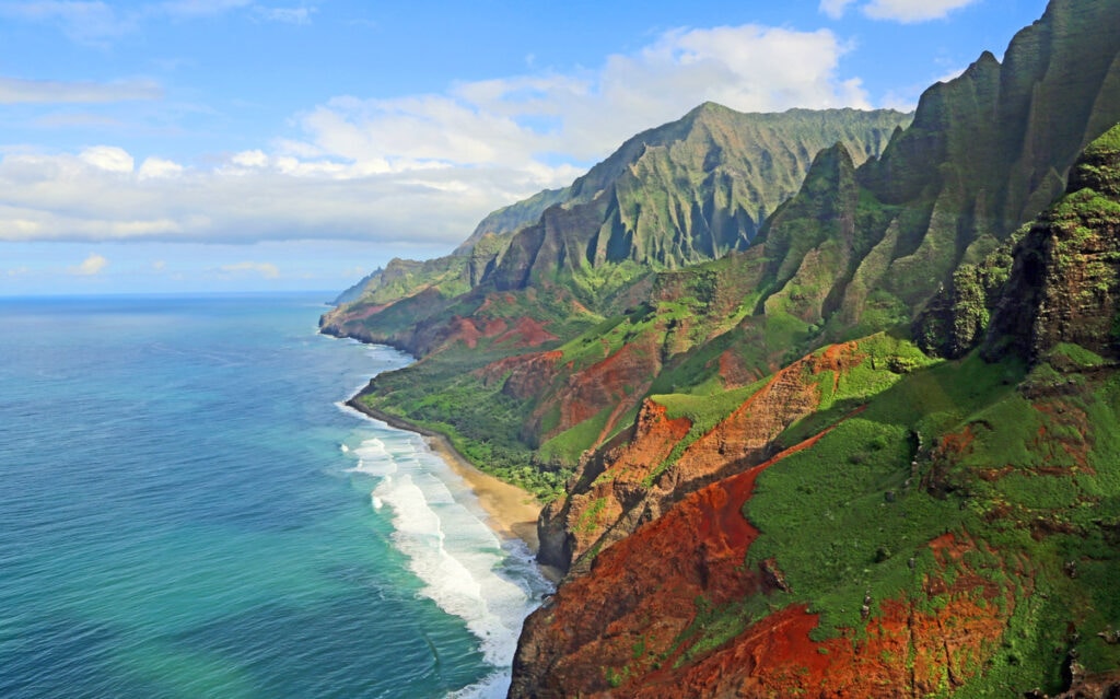 Exploring the Na Pali Coast in Kauai is one of the best things to do in Hawaii!