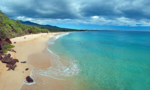 Big Beach in Maui is one of the best places to visit in Hawaii!