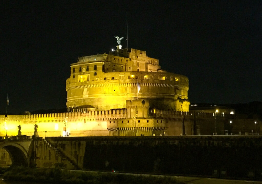 Castel sant'Angelo after dark