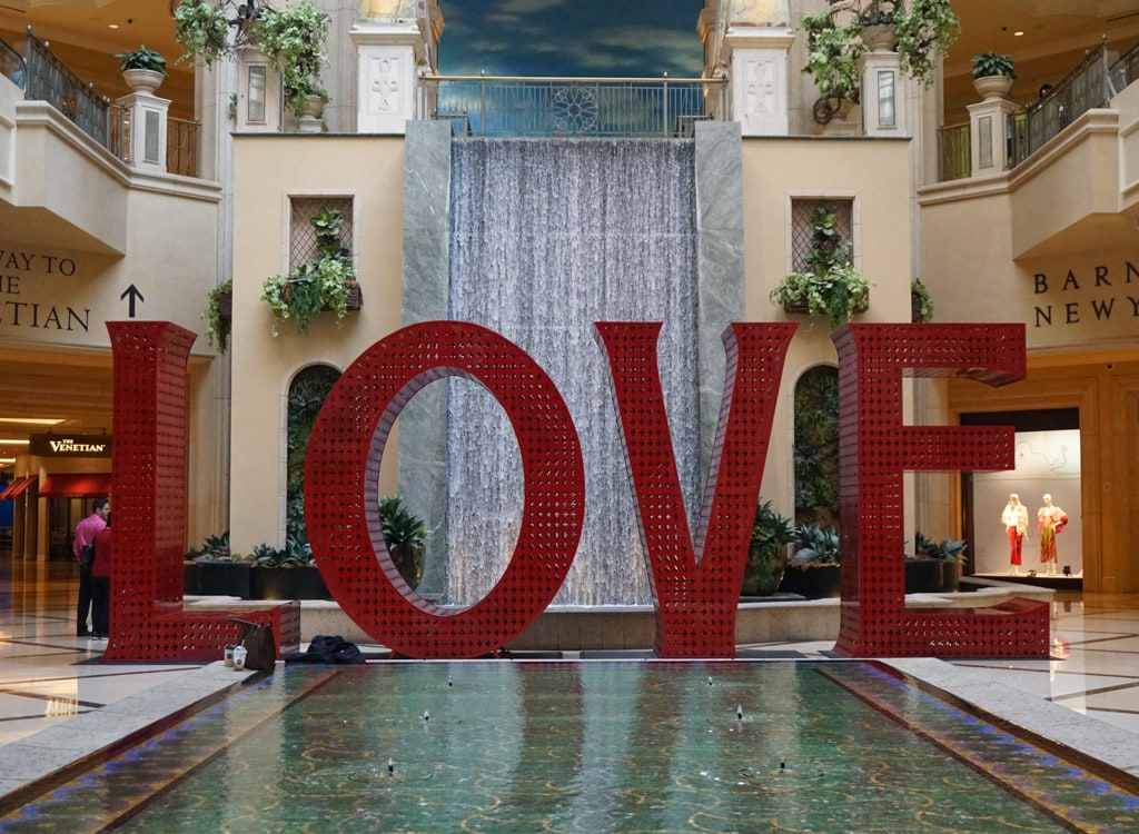 LOVE Sculpture at the Venetian in Las Vegas Nevada